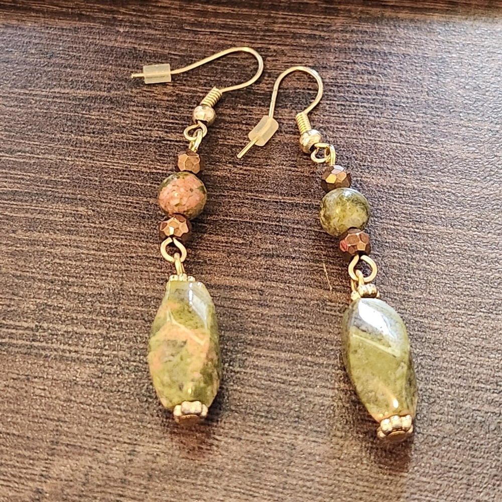 Unakite Gemstone Dangle Earrings Green Pink‎ Natural Stone Gold Tone Boho Drop